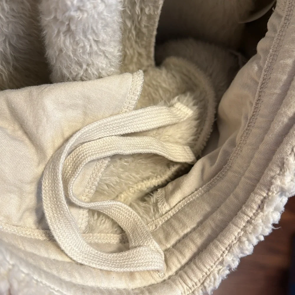 SKIMS Teddy Jogger Lounge Pants Sz Small Off White Bone - Picture 7 of 7
